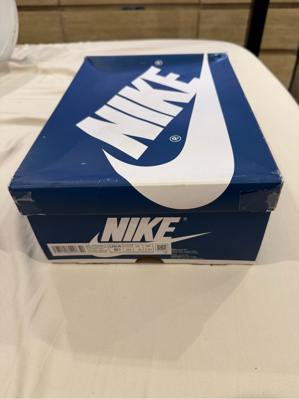 Nike Air Jordan 1 High White Blue Gray - Picture 9 of 9